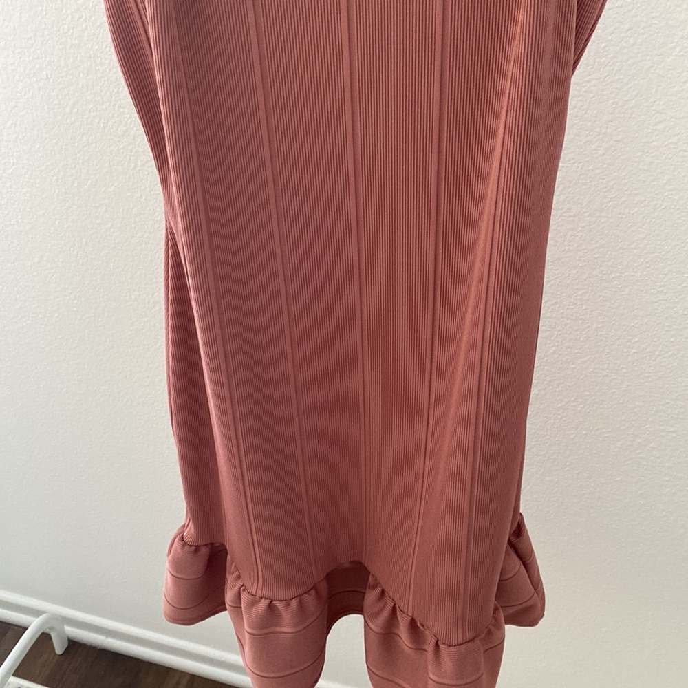 Never been worn! - Picture 2 of 4